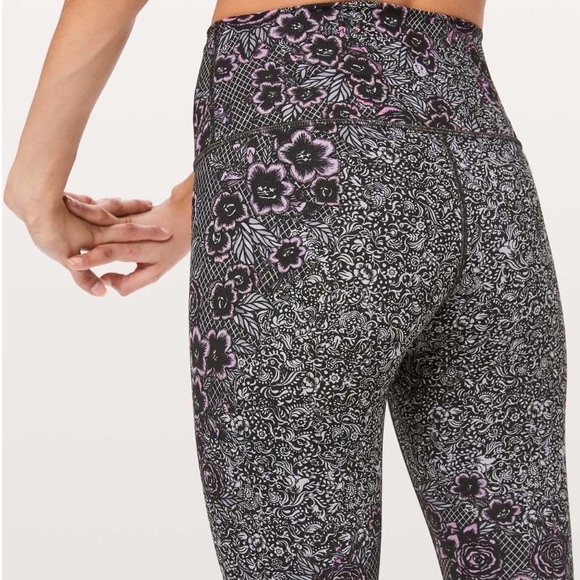 EUC Lululemon Wunder Under High-Rise Tight *Engineered Full-On Luxtreme 28” - 6 - Picture 4 of 11